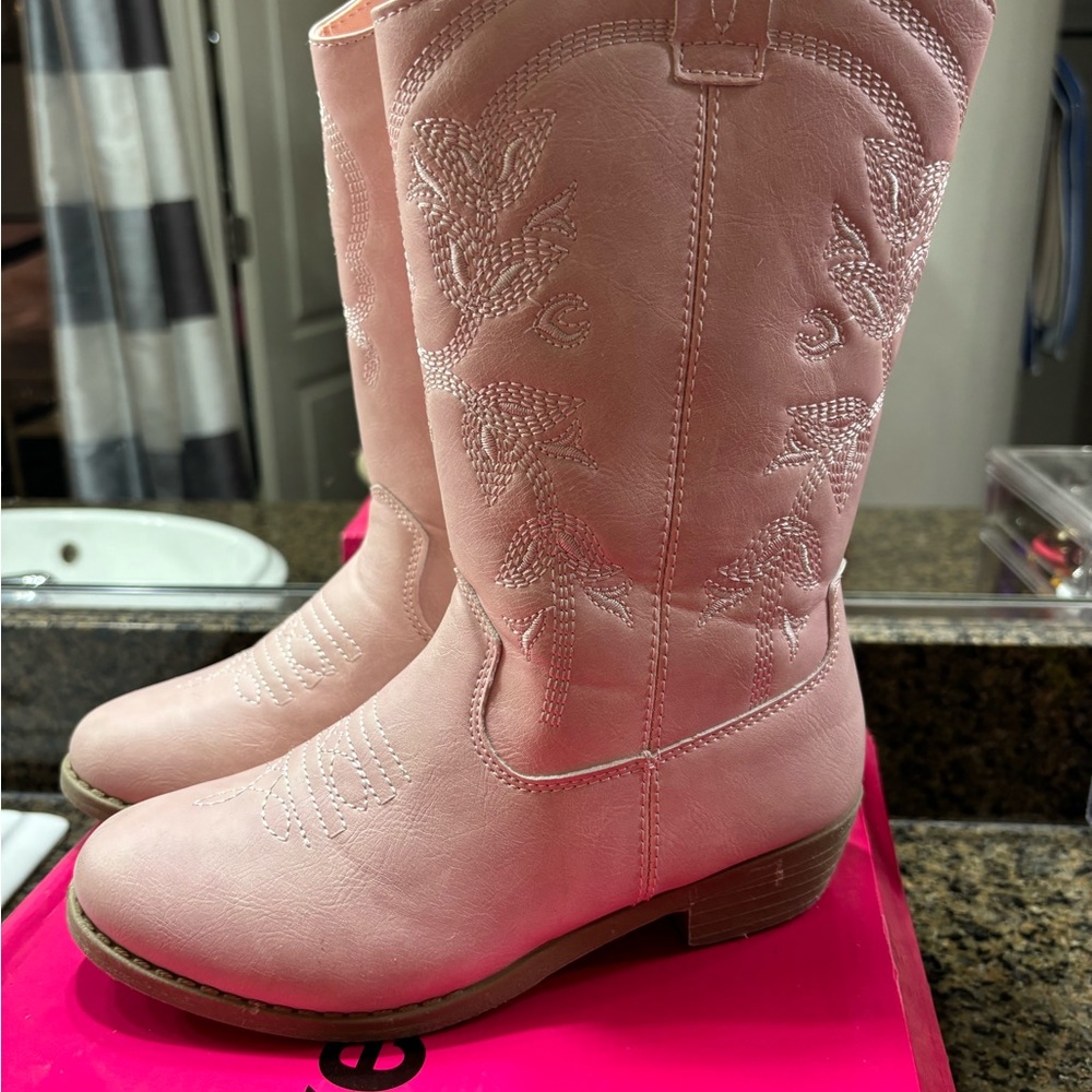 SOLD Cowboy boots